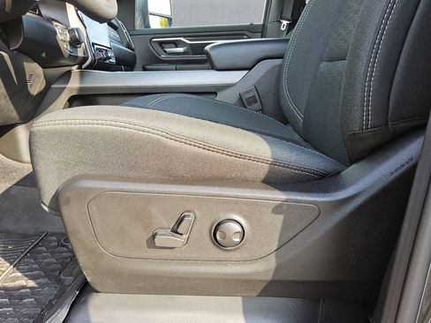 Certified 2025 RAM 1500 Lone Star image 16