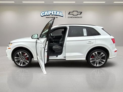 Used 2020 Audi SQ5 Prestige w/ Prestige Package image 13