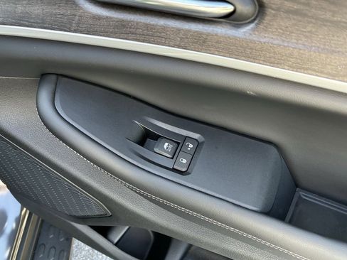 New 2026 Jeep Grand Cherokee Altitude AWD/4WD image 29