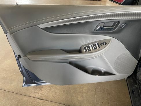 Used 2017 Chevrolet Impala LS FWD image 21