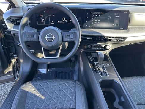 New 2026 Nissan Kicks SV w/ SV Premium Package image 18