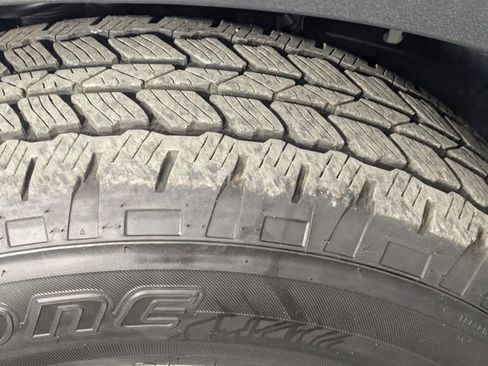 Used 2025 Ford Bronco Big Bend image 9