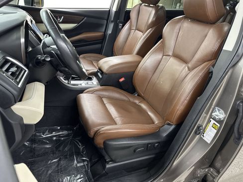 Used 2022 Subaru Ascent Touring w/ Popular Package #2A image 4