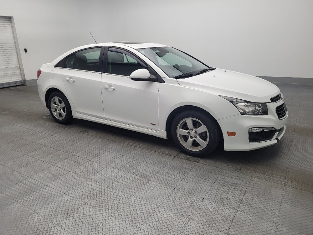 Used 2016 Chevrolet Cruze LT w/ Sun And Sound Package FWD image 11