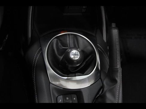 Certified 2024 MAZDA MX-5 Miata Club RWD image 17