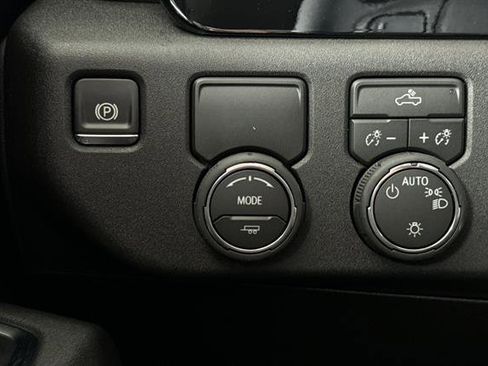 New 2026 Chevrolet Silverado 1500 LT image 30