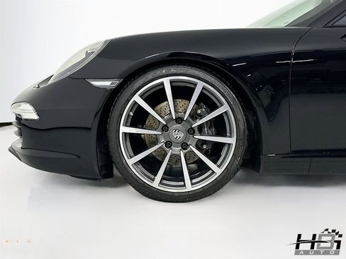 Used 2013 Porsche 911 Carrera image 18