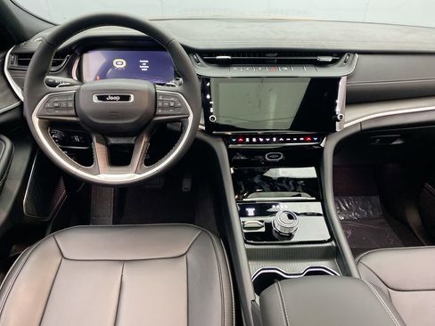 New 2026 Jeep Grand Cherokee L Limited AWD/4WD image 15