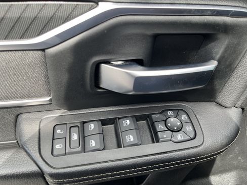 Used 2026 RAM 2500 Big Horn AWD/4WD image 15