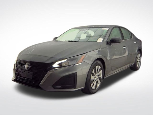 Used 2024 Nissan Altima 2.5 S FWD image 14