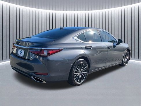 Used 2022 Lexus ES 350 w/ Premium Package image 5