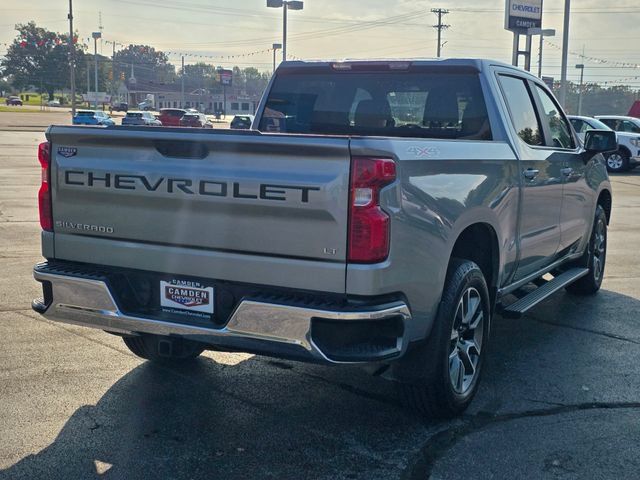 Used 2024 Chevrolet Silverado 1500 LT AWD/4WD image 14