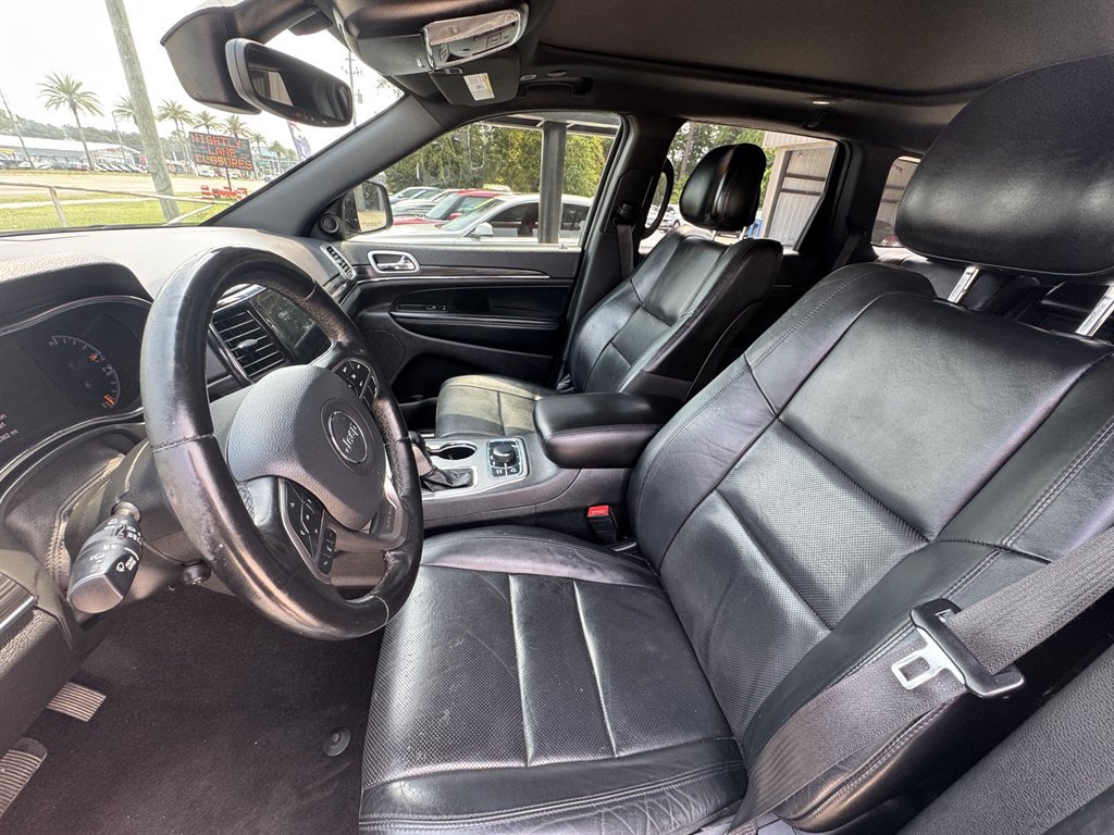 Used 2021 Jeep Grand Cherokee Limited w/ Luxury Group II AWD/4WD image 11