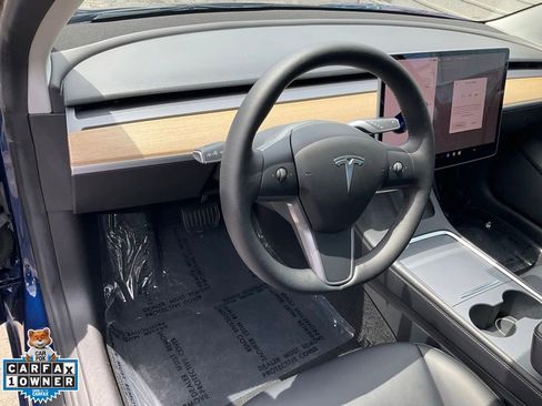 Used 2022 Tesla Model 3 Long Range AWD/4WD image 22