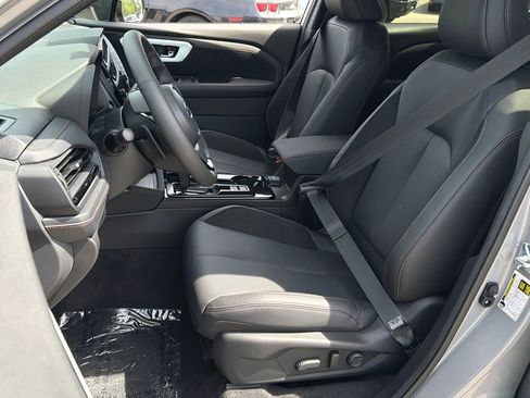New 2026 Subaru Forester Touring AWD/4WD image 15