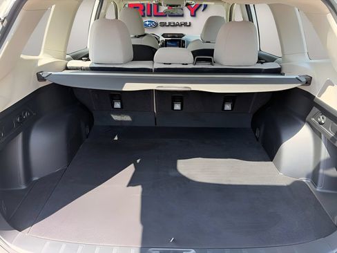 Certified 2023 Subaru Forester AWD/4WD image 17