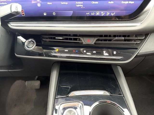 Used 2024 Buick Envision Preferred AWD/4WD image 33