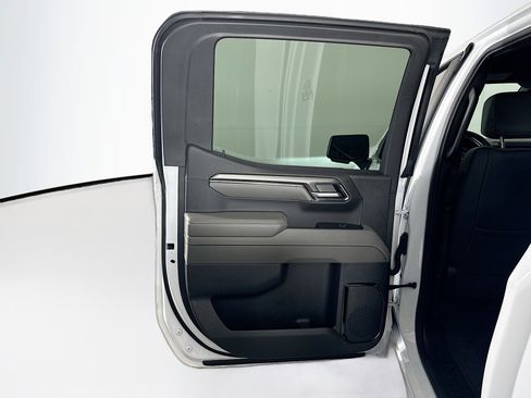 Used 2024 Chevrolet Silverado 1500 ZR2 w/ Technology Package image 25