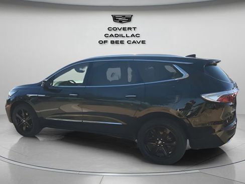 Used 2023 Buick Enclave Essence w/ Experience Buick Package image 6