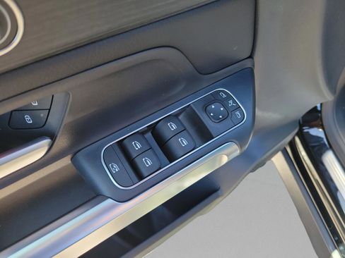 Certified 2026 Mercedes-Benz GLB 250 image 15