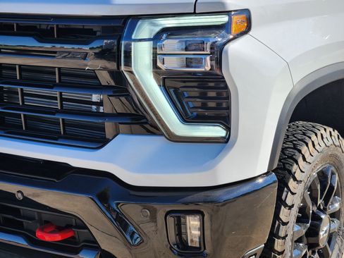 New 2026 Chevrolet Silverado 2500 LTZ w/ Trail Boss Package image 17