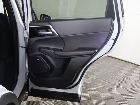 New 2026 Mitsubishi Outlander SE FWD image 28