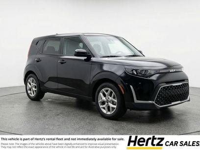 Used 2025 Kia Soul LX w/ LX Technology Package