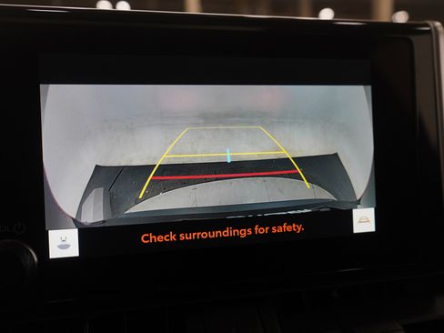 Used 2024 Toyota RAV4 XLE image 29