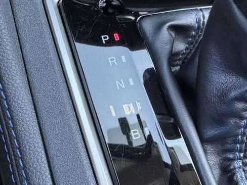 Used 2020 Subaru Crosstrek Hybrid image 25