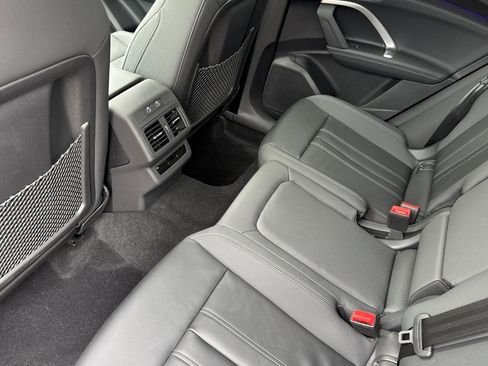 New 2025 Audi Q5 Premium image 9