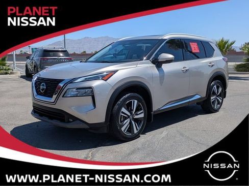 Certified 2021 Nissan Rogue SL w/ Premium Package FWD image 1
