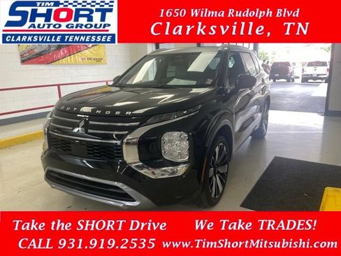 Used 2025 Mitsubishi Outlander AWD image 1