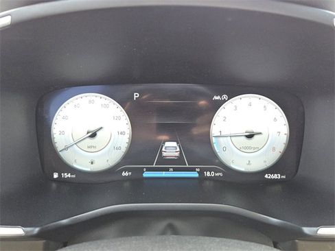 Used 2023 Hyundai Santa Fe Limited image 24