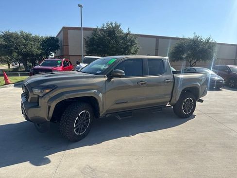 Certified 2026 Toyota Tacoma TRD Sport w/ TRD Sport Premium Package AWD/4WD image 7