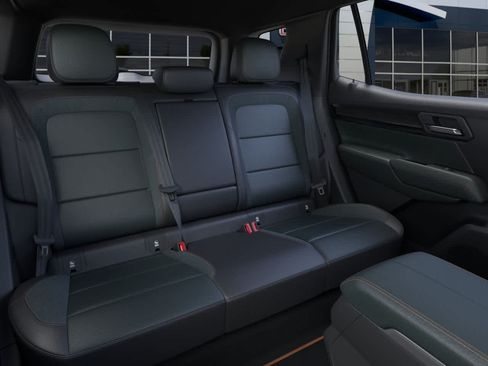 New 2027 GMC Terrain AT4 w/ Convenience Package III AWD/4WD image 17