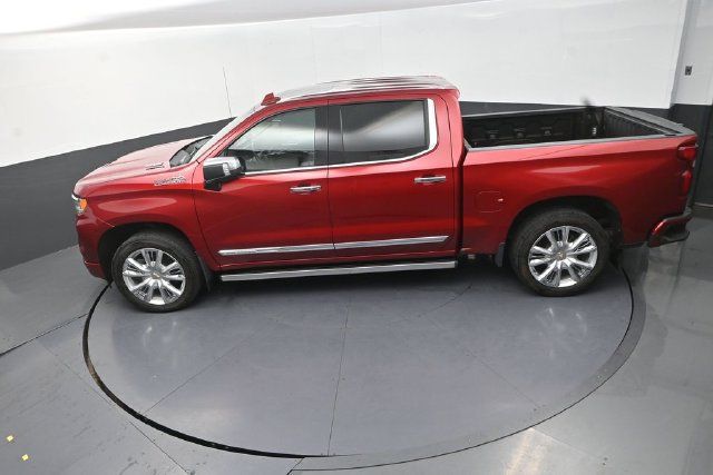 Used 2023 Chevrolet Silverado 1500 High Country w/ High Country Premium Package AWD/4WD image 13