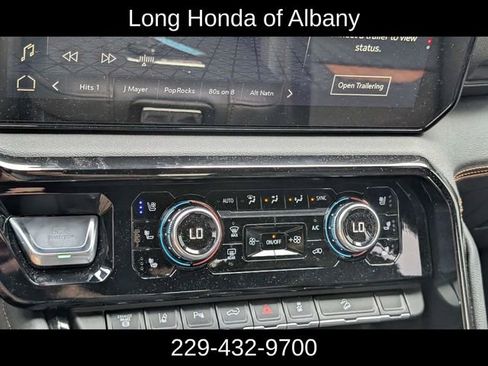 Used 2025 GMC Sierra 2500 AT4 w/ AT4 Premium Plus Package AWD/4WD image 24