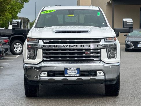 Used 2021 Chevrolet Silverado 2500 LTZ w/ LTZ Premium Package AWD/4WD image 9