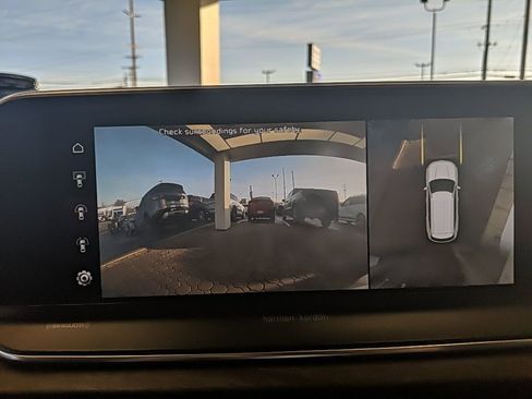 Used 2022 Kia Telluride SX w/ SX Prestige Package image 25