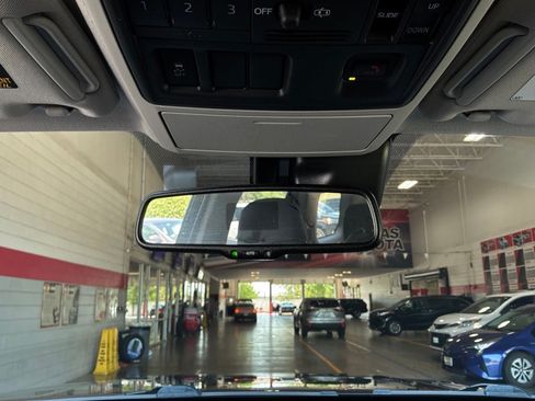 Used 2023 Toyota 4Runner SR5 Premium w/ Moonroof Package RWD image 18