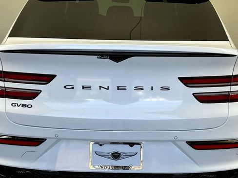 New 2026 Genesis GV80 3.5T e-SC image 22