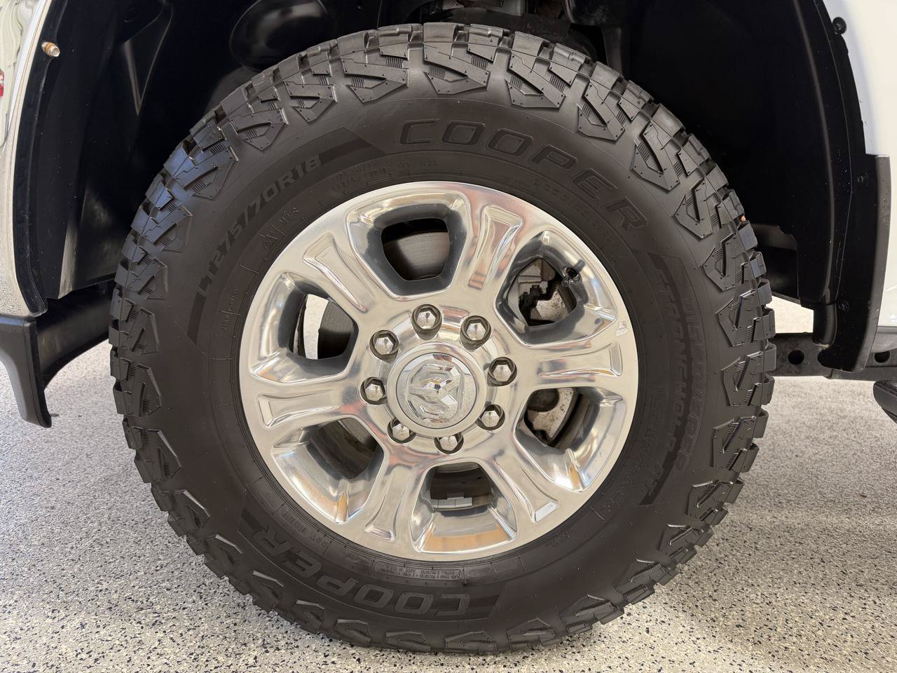 Used 2024 RAM 2500 Big Horn w/ Off Road Package AWD/4WD image 9
