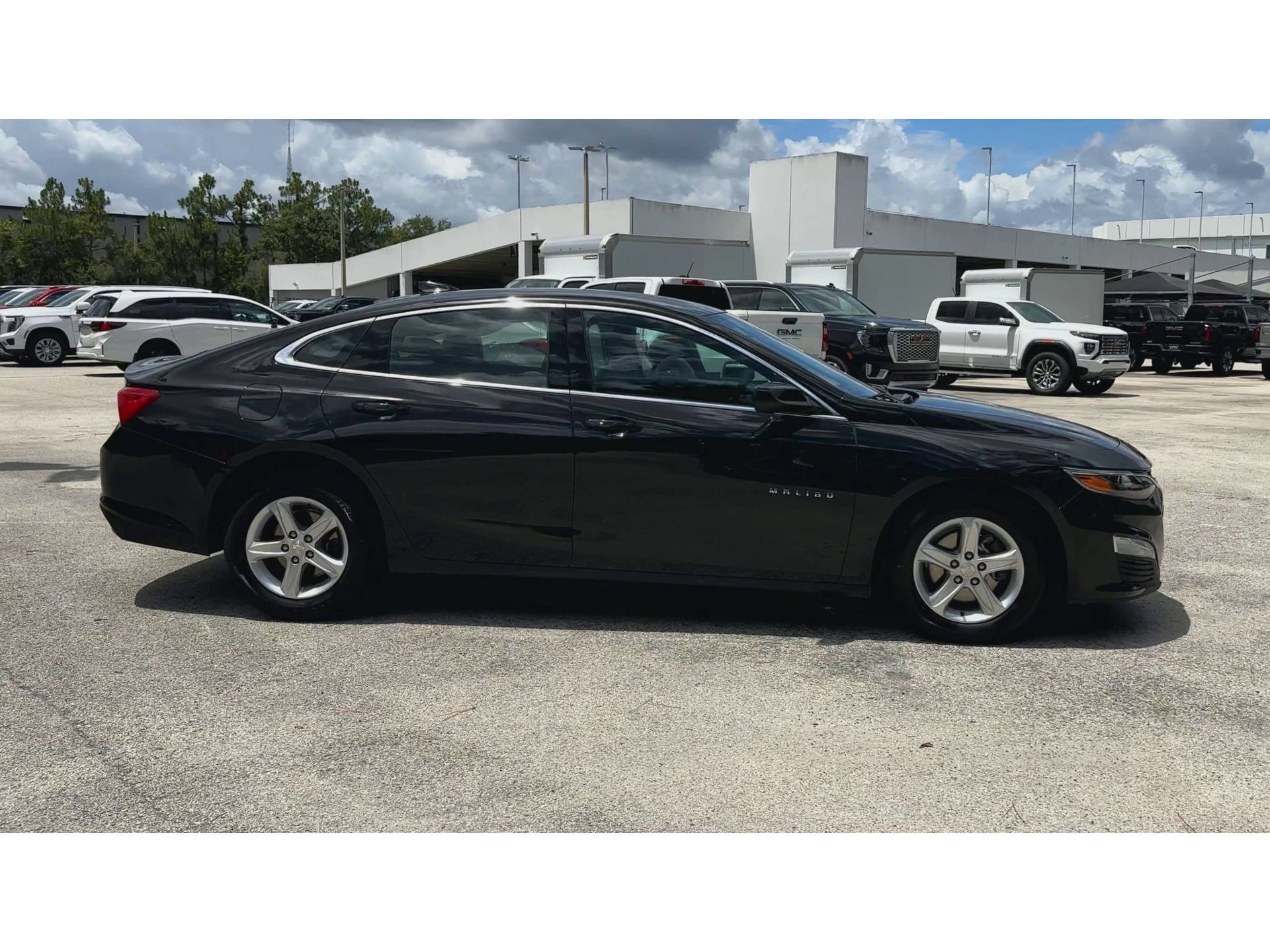 Certified 2024 Chevrolet Malibu LT FWD image 9