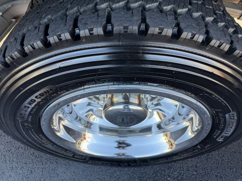 Used 2018 RAM 5500 Tradesman w/ Power & Remote Entry Group image 15