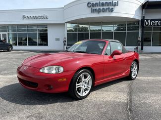 Used 2005 MAZDA MX-5 Miata w/ Convenience Pkg RWD video 1