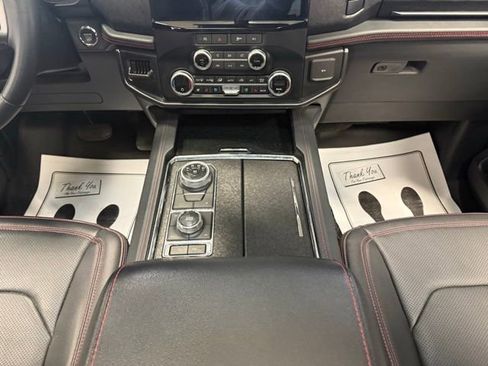 Used 2024 Ford Expedition Max Limited image 19