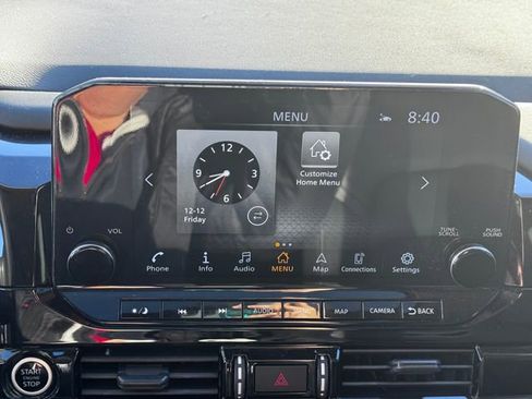 Used 2023 Nissan Pathfinder SL w/ SL Premium Package image 18