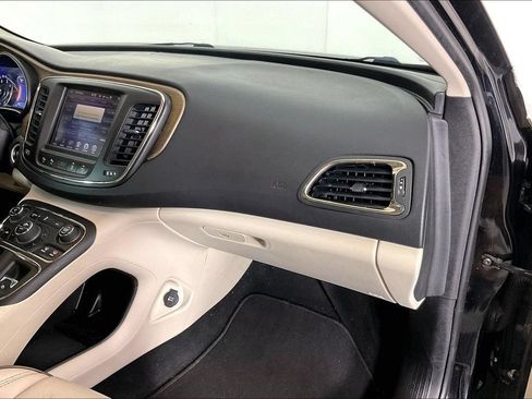 Used 2015 Chrysler 200 C w/ Navigation & Sound Group I FWD image 19