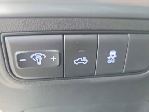 Certified 2025 Hyundai Santa Cruz SEL image 18