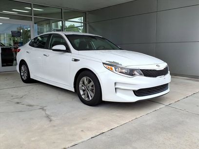 Used 2016 Kia Optima LX w/ Technology Package